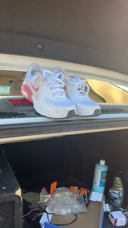 Slightly used Nike girl shoes