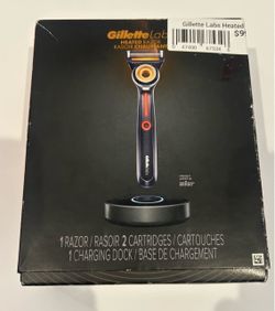 Gillette Labs Heated Razor with Charging Dock