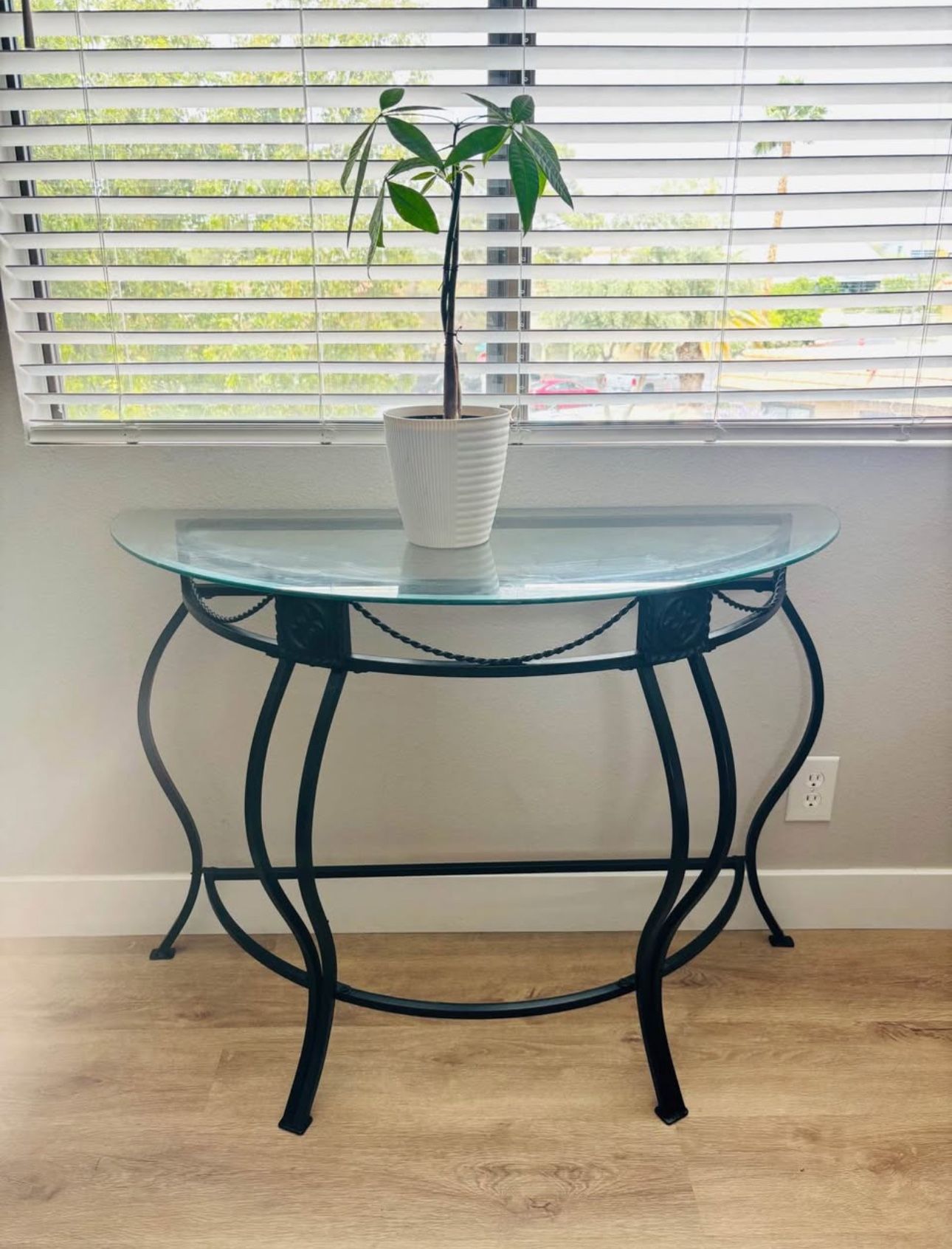Half moon Console Table