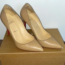 Authentic Christian Louboutin Heels with toe cleavage worn but still very beautiful in size 38
