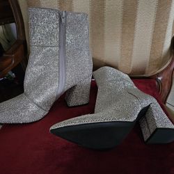 Beautiful Boots 
