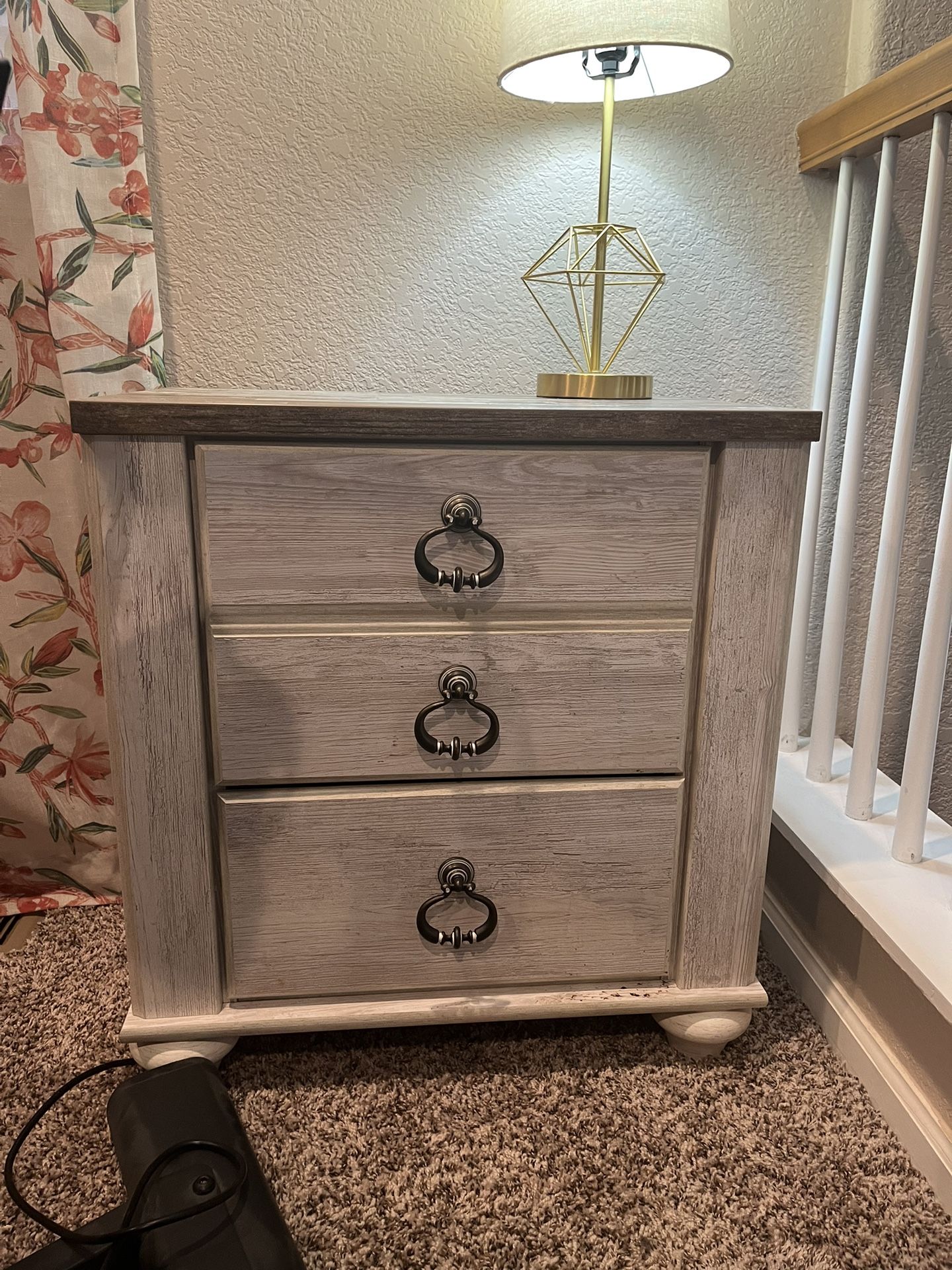 Willowton 2 Drawer Nightstand