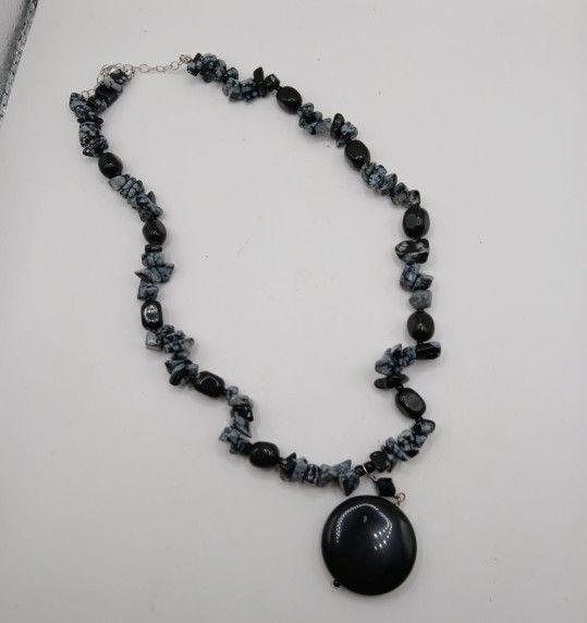 Vintage Snowflake Obsidian Necklace