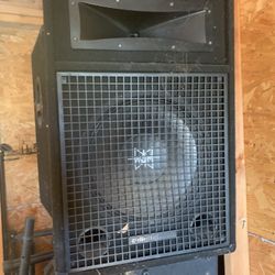 Digital pro audio speakers