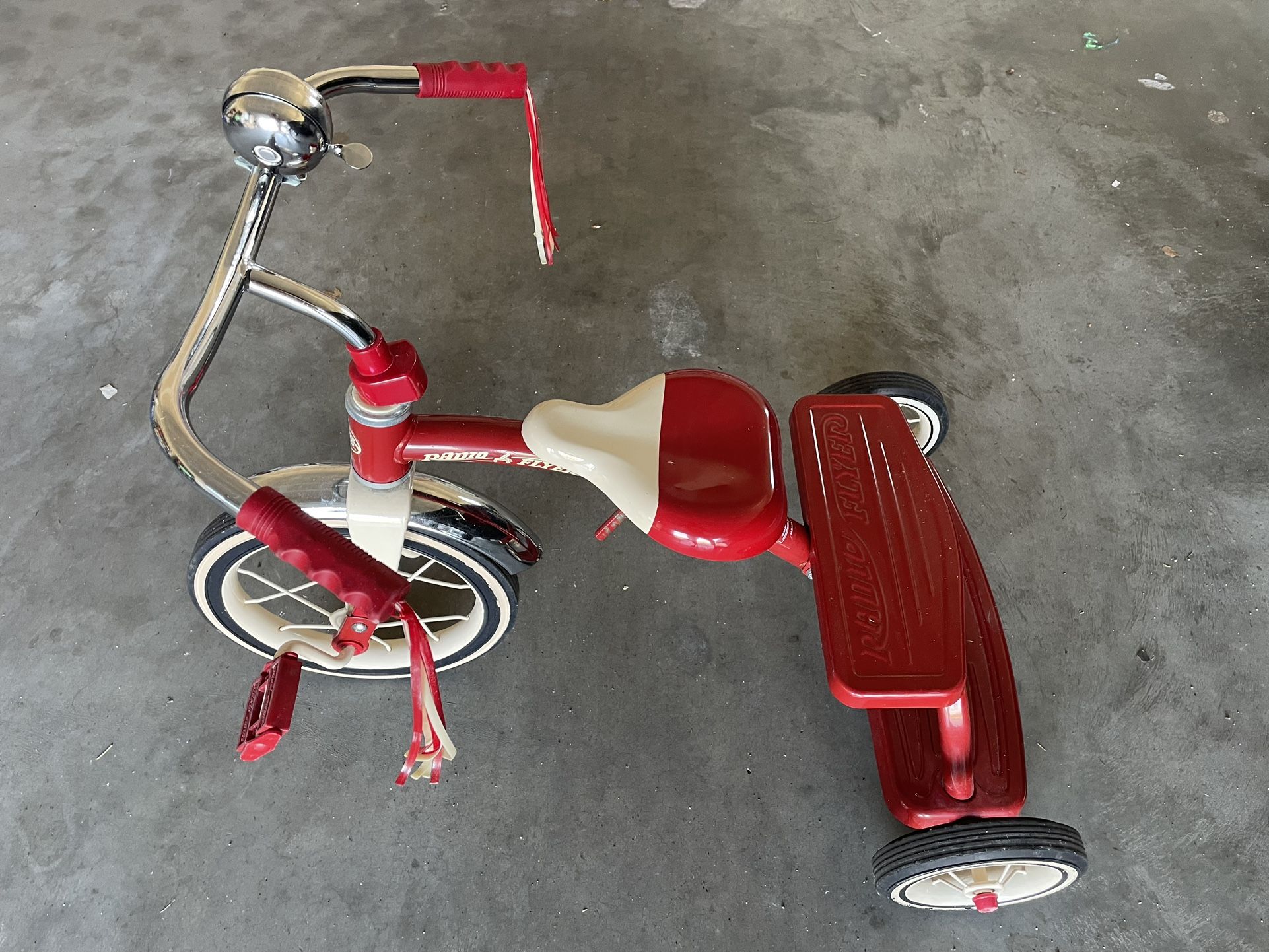 Radio Flyer Tricycle Double Deck