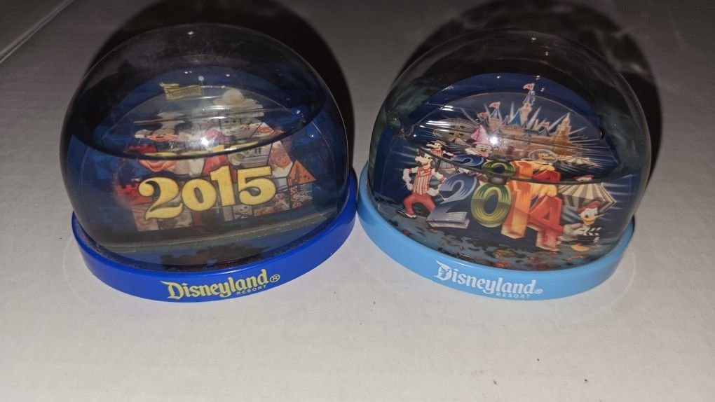 Disney Snow Globes | 2014- 2015 | Disney Exlusive Memorabilia 