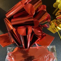 Large Pull String Gift Bow