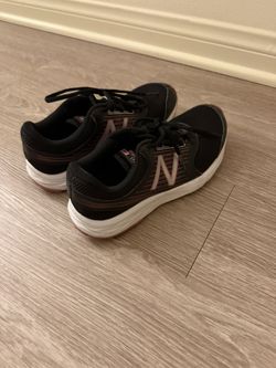 New Balance Walking Shoes, Women, Size 8
