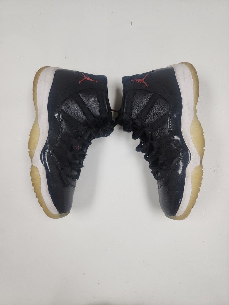 Air Jordan 11 72-10