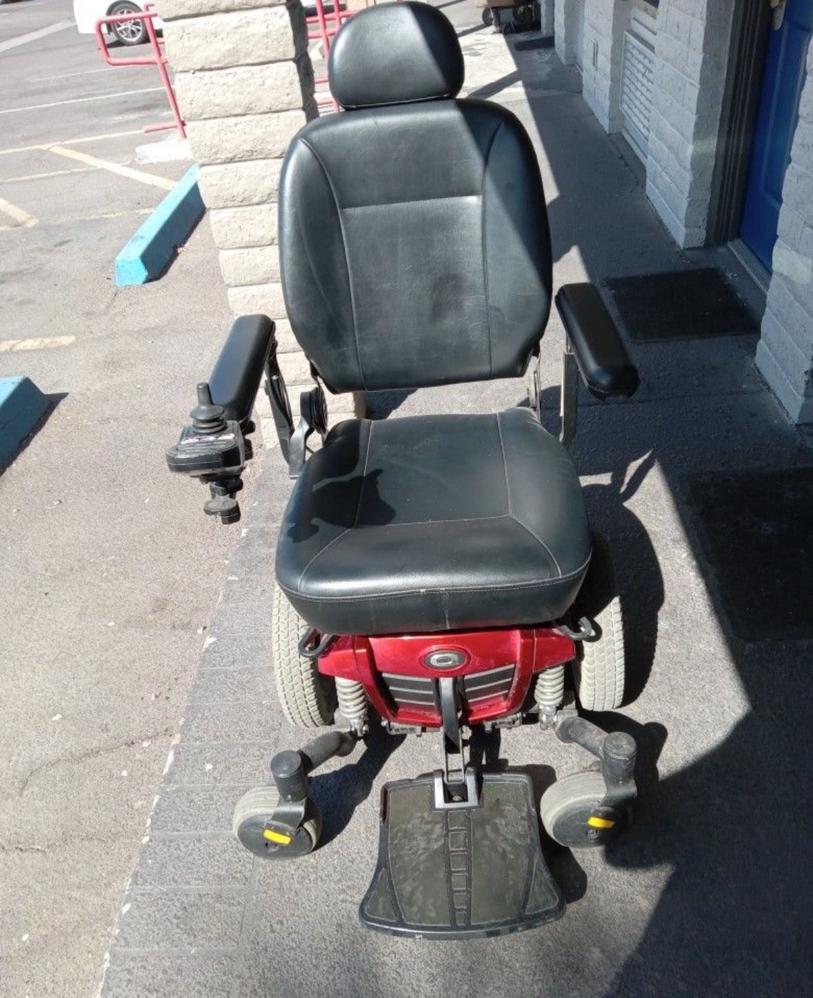 Quantum wheelchair $550