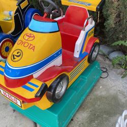 Kiddie Rides