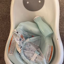 Grow With Me Bathtub