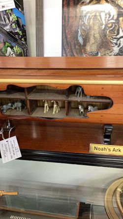 Noah’s Ark replica – approximately 32” L