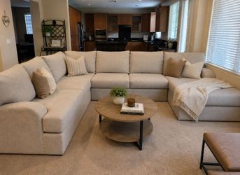 Sectional couch- beige