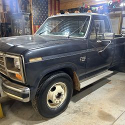 1983 Ford F-350