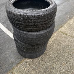 Kumho Solus TA51a Size: 225/40R18 92V All season