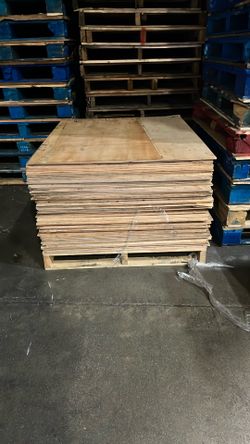 Plywood