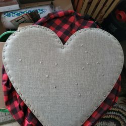 Heart Shaped Tack Picture Holder