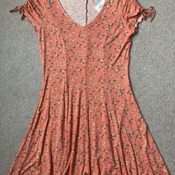 Short Summer Dress, Juniors Size Large, New w/ Tags