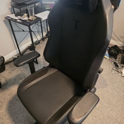 Secret Labs Titan Gaming Chair