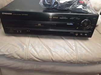 Pioneer CLD-D504 LaserDisc CD Combo Player with Remote* Tested and Works with remote