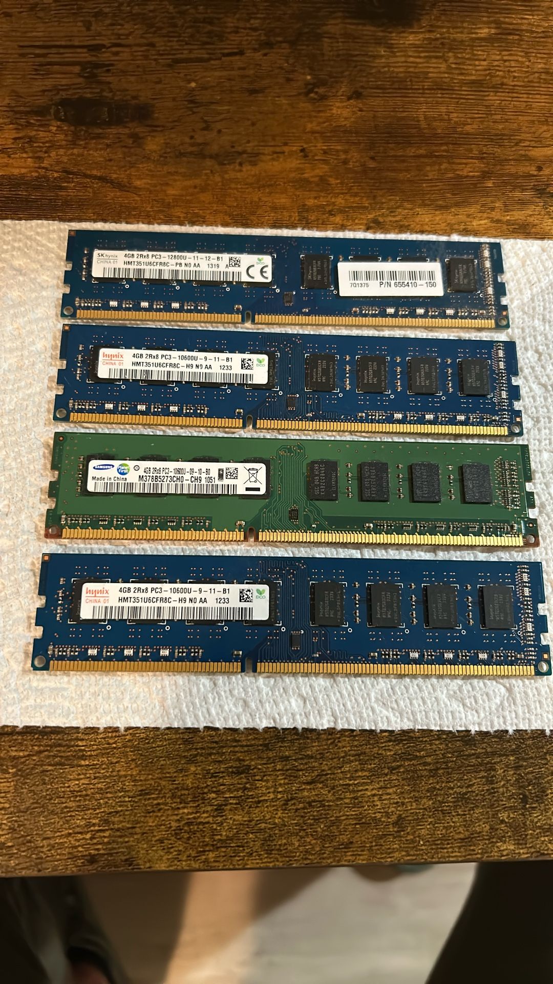 16GB (4x4GB) DDR3 RAM – PC3-10600U 