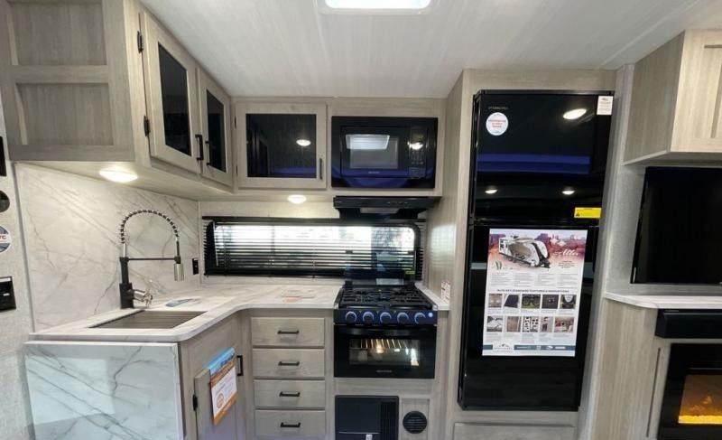 New 2024 EAST TO WEST Alta 2600KRB