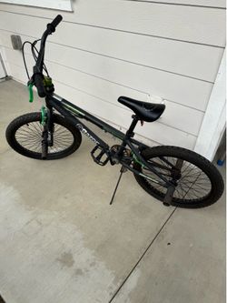 Boys bike Razor pro series