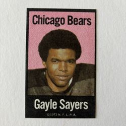 1972 Gayle Sayers Football NFLPA Iron Ons  NM-MT OR BETTER Chicago Bears