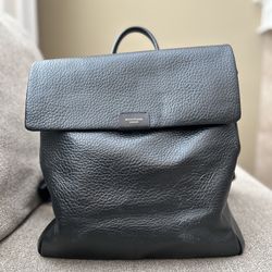 Storksak St. James leather diaper bag