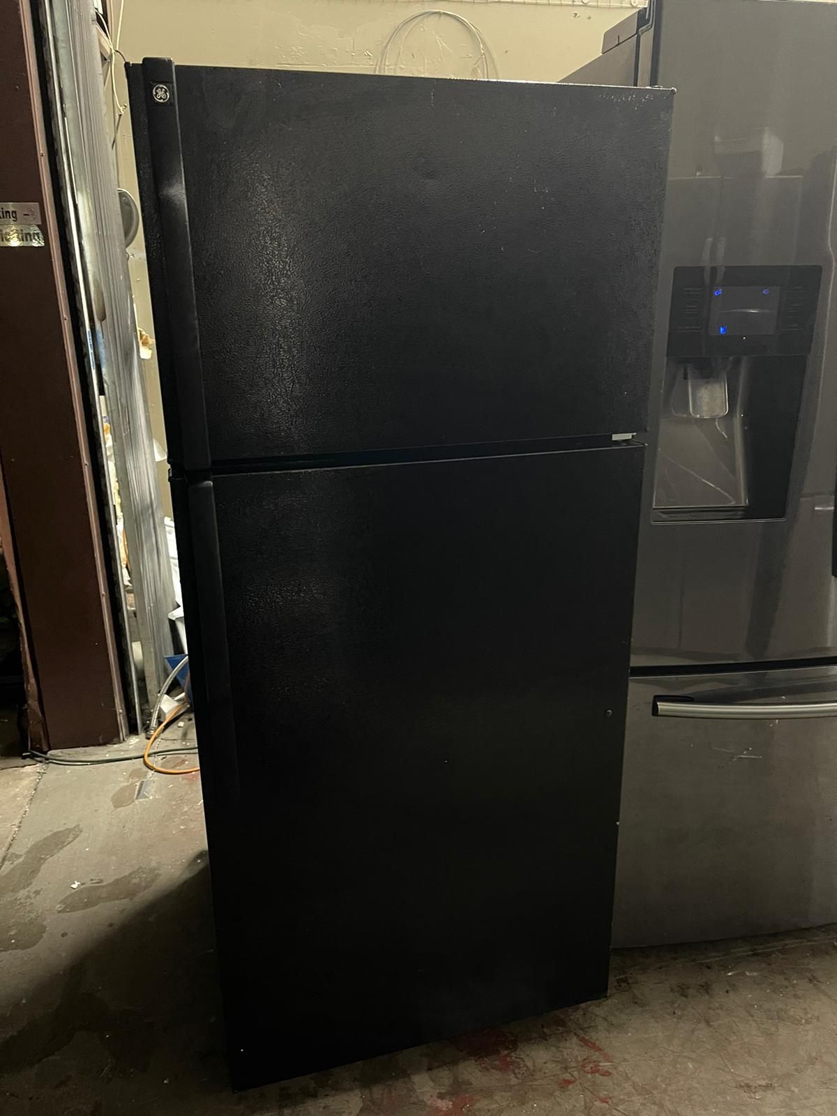 Ge Black Refrigerator