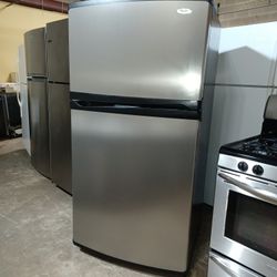 Whirlpool Refrigerator Top Freezer Stainless 