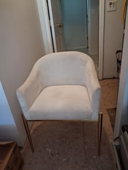 Accent chair