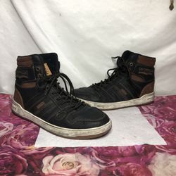 Men’s Size 9 Levi Strauss Boots 