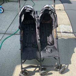 Summer Infant 3D Lite Double Folding Travel Stroller