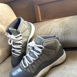 Jordan 11 Gray Shoes 