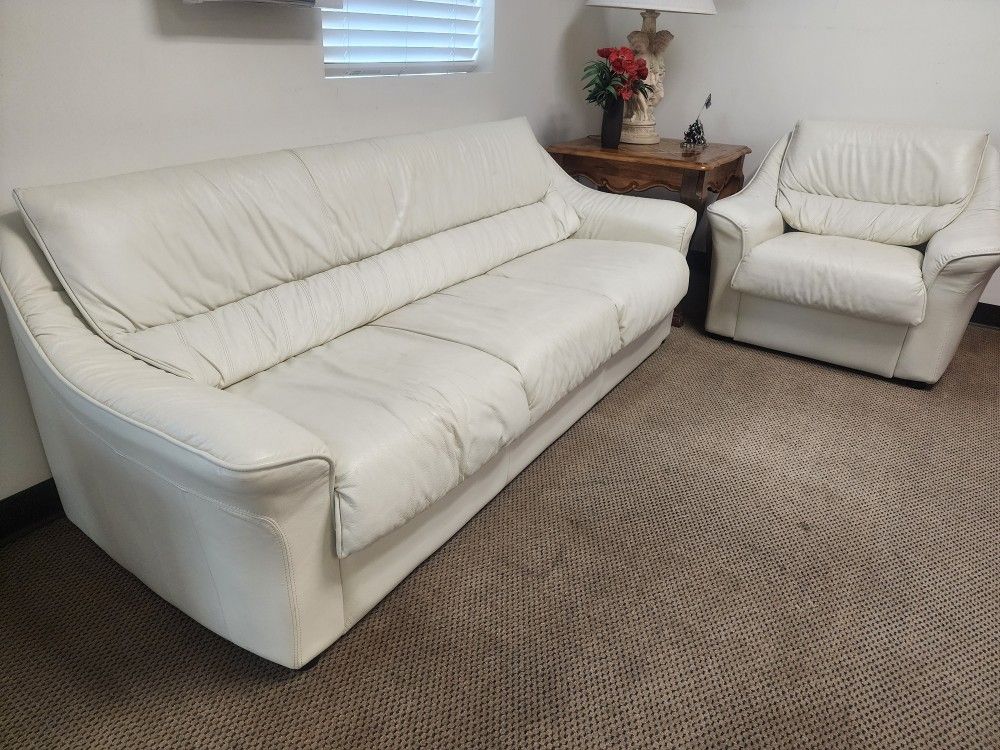 Leather COUCHES