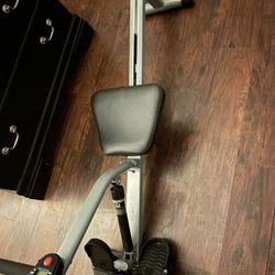 Great Condition Used Rowing Machine 