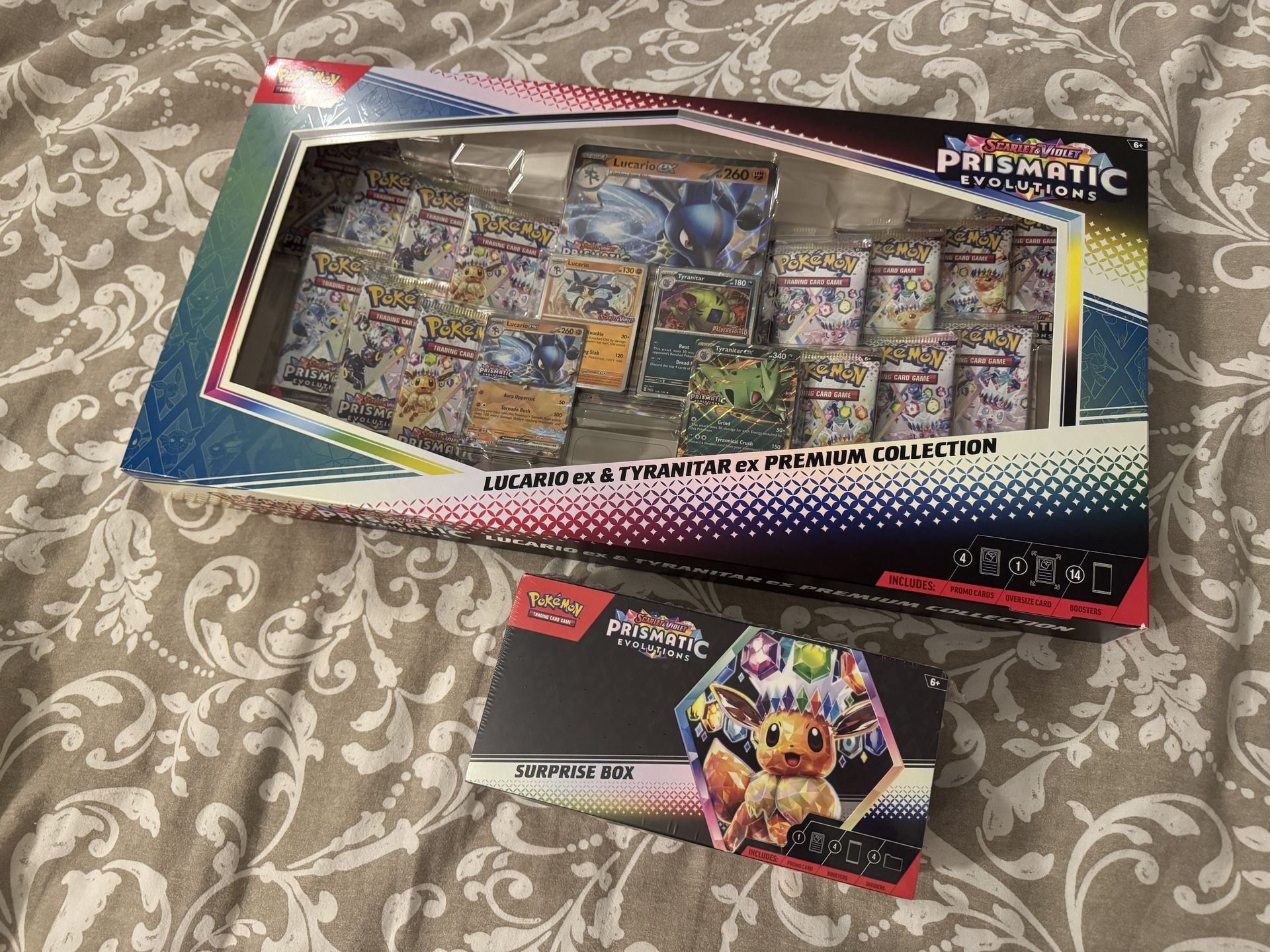 Pokemon Prismatic Evolutions Bundle