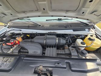 Ford Econoline Engine Bay