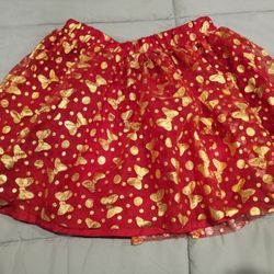 2 Girls Skirt TuTu Size Medium 7/8
Disney Minnie and black polka dot