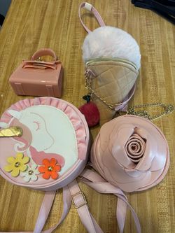 Assorted kid bags