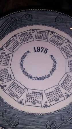 Year 1975 plate