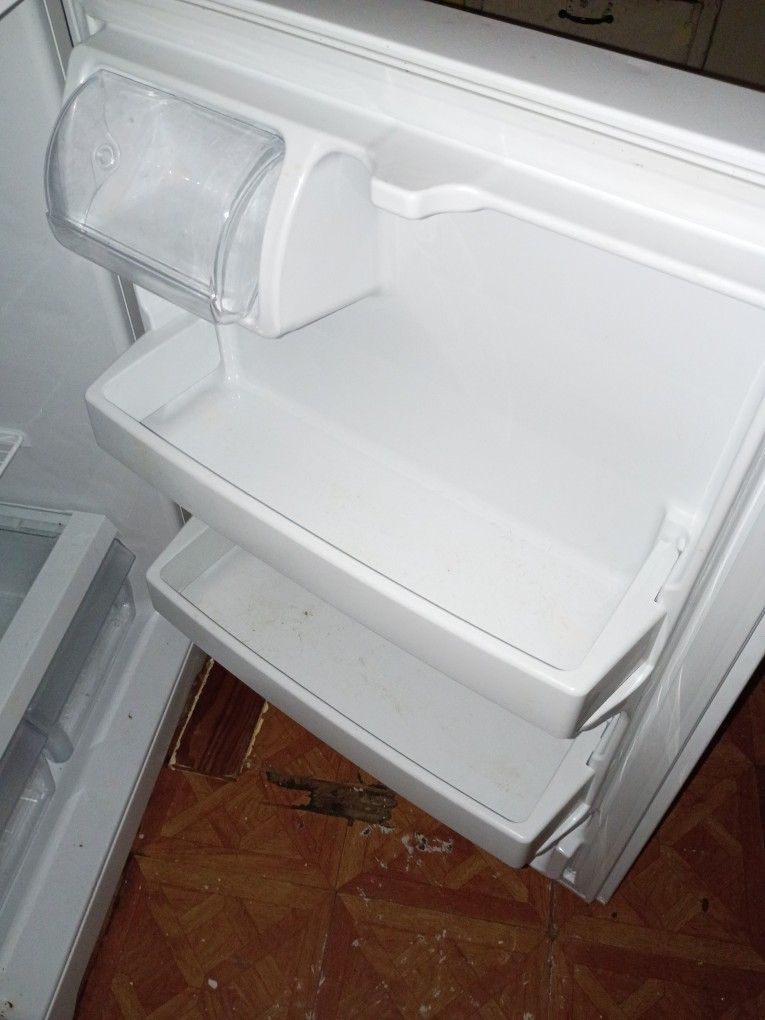 like new refrigerator