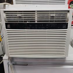 Kenmore 10,000 BTU Air Conditioner $180
