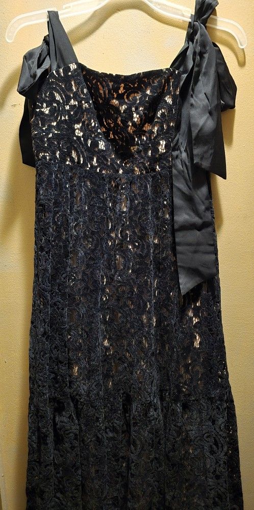 chinese dress ladies Farm Rio Black Chenille Flowers Belted Long Sleeve Mini Dress, Chenille Flowers Black / M
