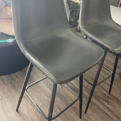 2 Dinner Chairs 