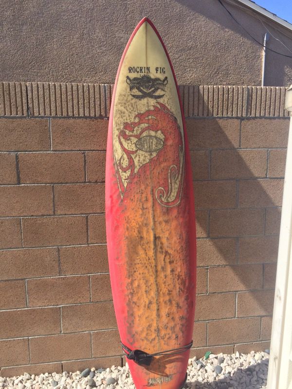 Rockin Fig Surfboard - Great Beginner Shortboard 6'2"
