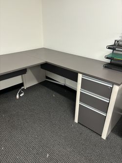 Office Desk