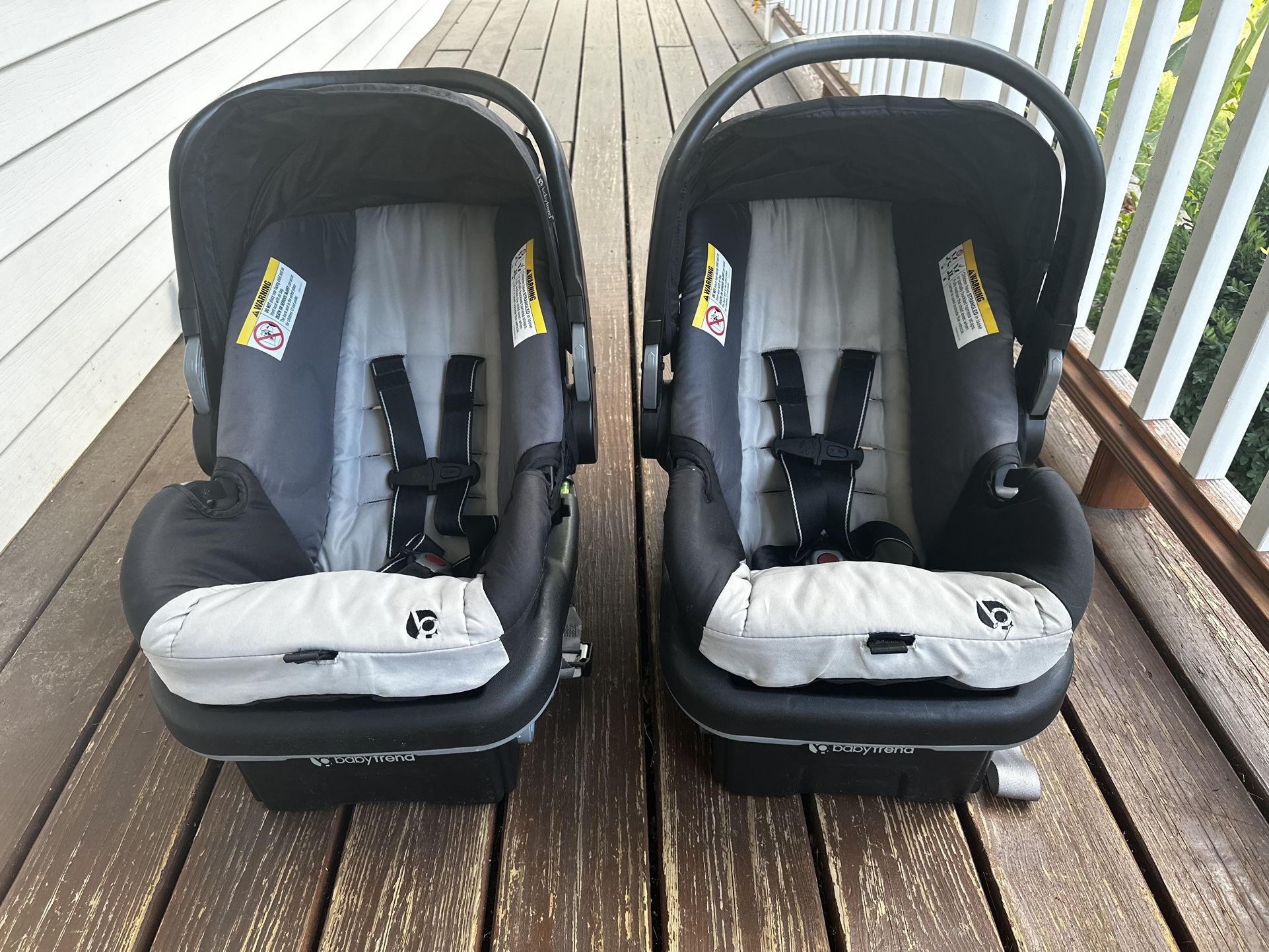 Baby Trend Car Seat + Car Seat Base